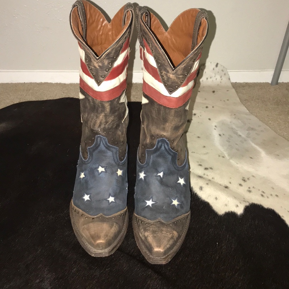 Women’s American Flag Cowboy Boots